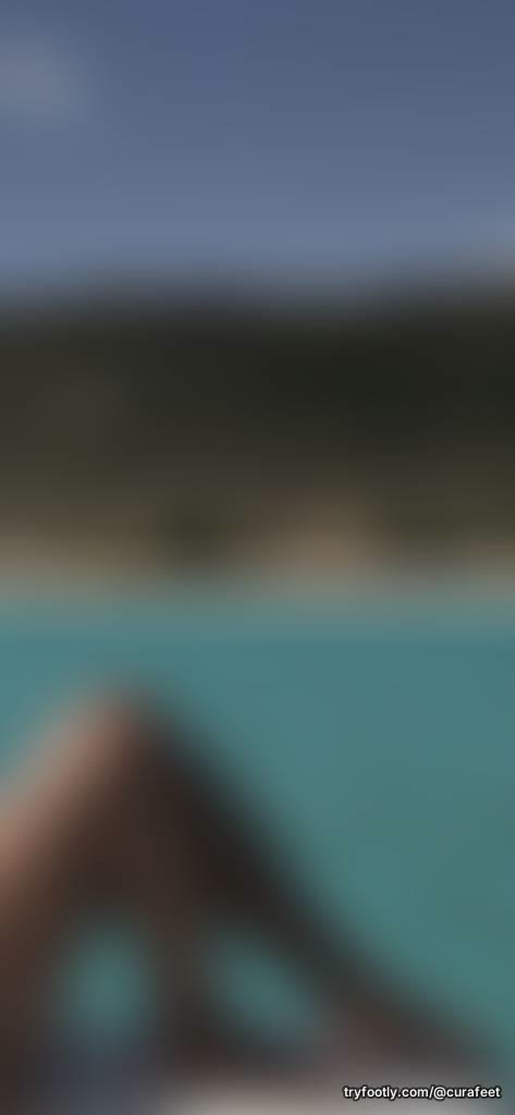 Beachy feet…