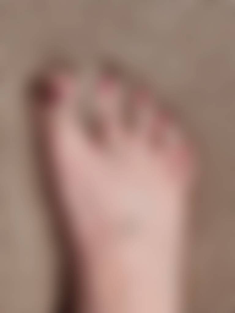 Sand beneath my toes 🏖️ what else would u like to see?