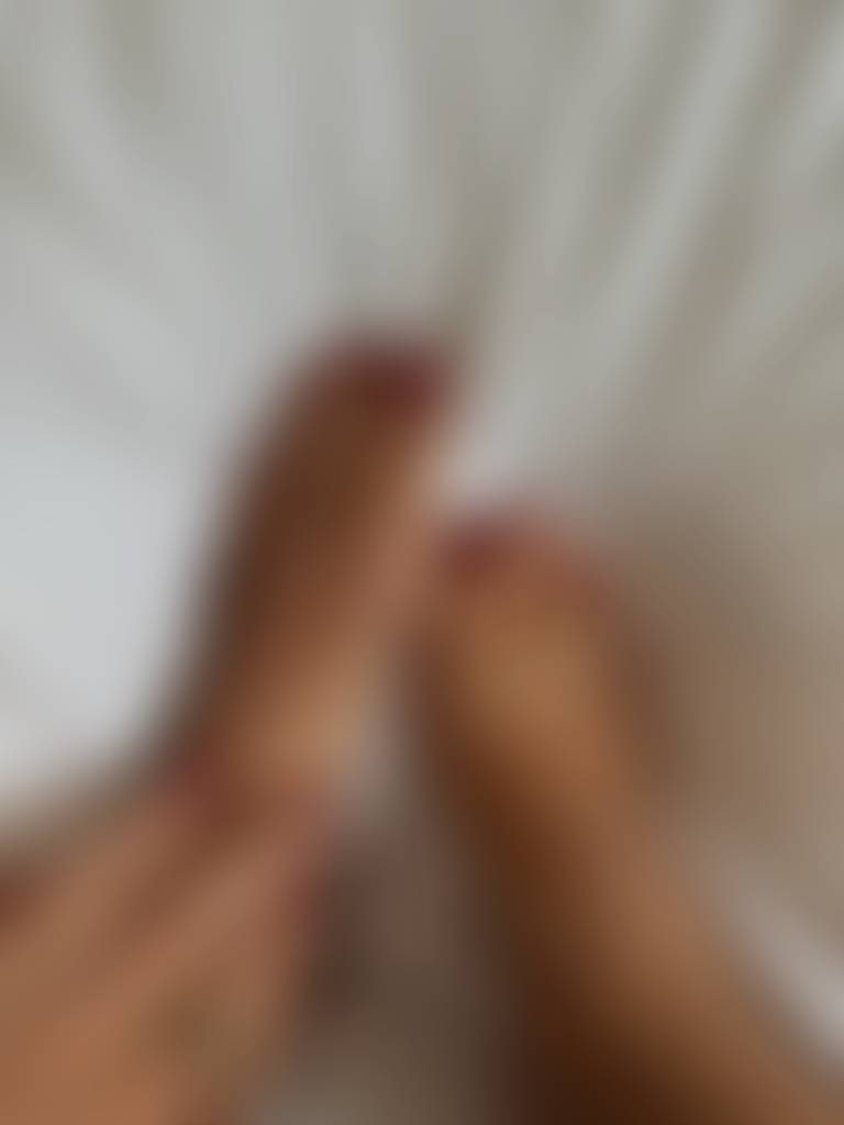 Hey Guys, im new here:) if my feet are something that youd like to see more of, pleasee do