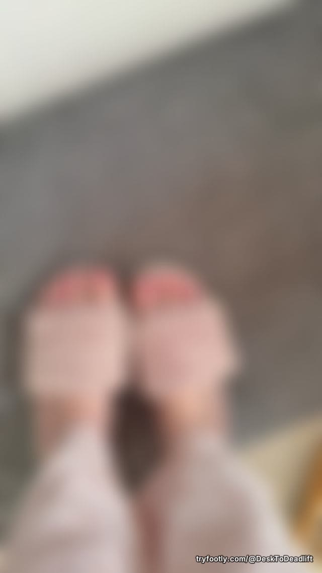 join me in the bath ? whilst I do my foot care 🦶 🛁 generous video please let me know how m