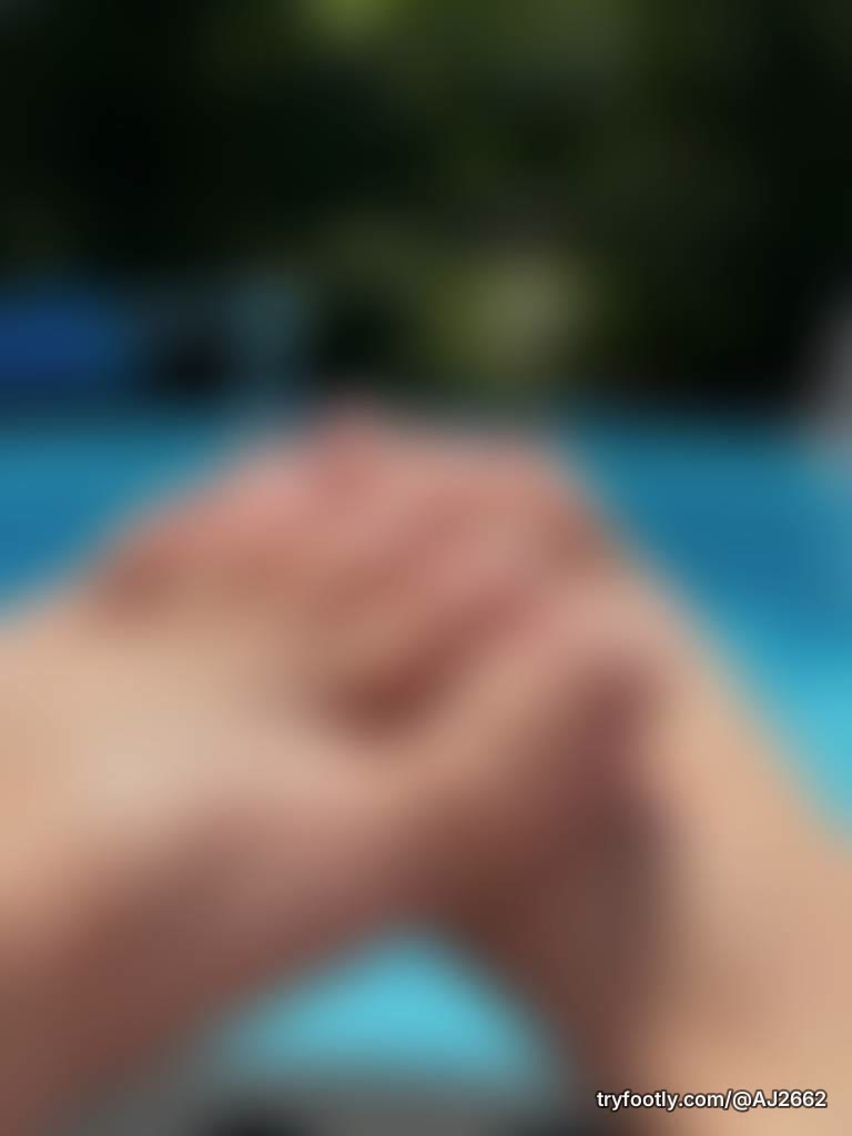 New here, just relaxing by the pool for a bit