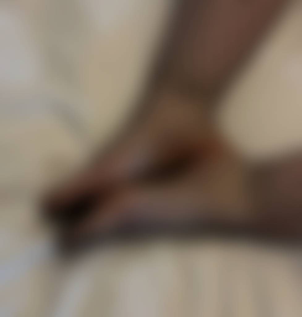 Need a little foot rub 🤞