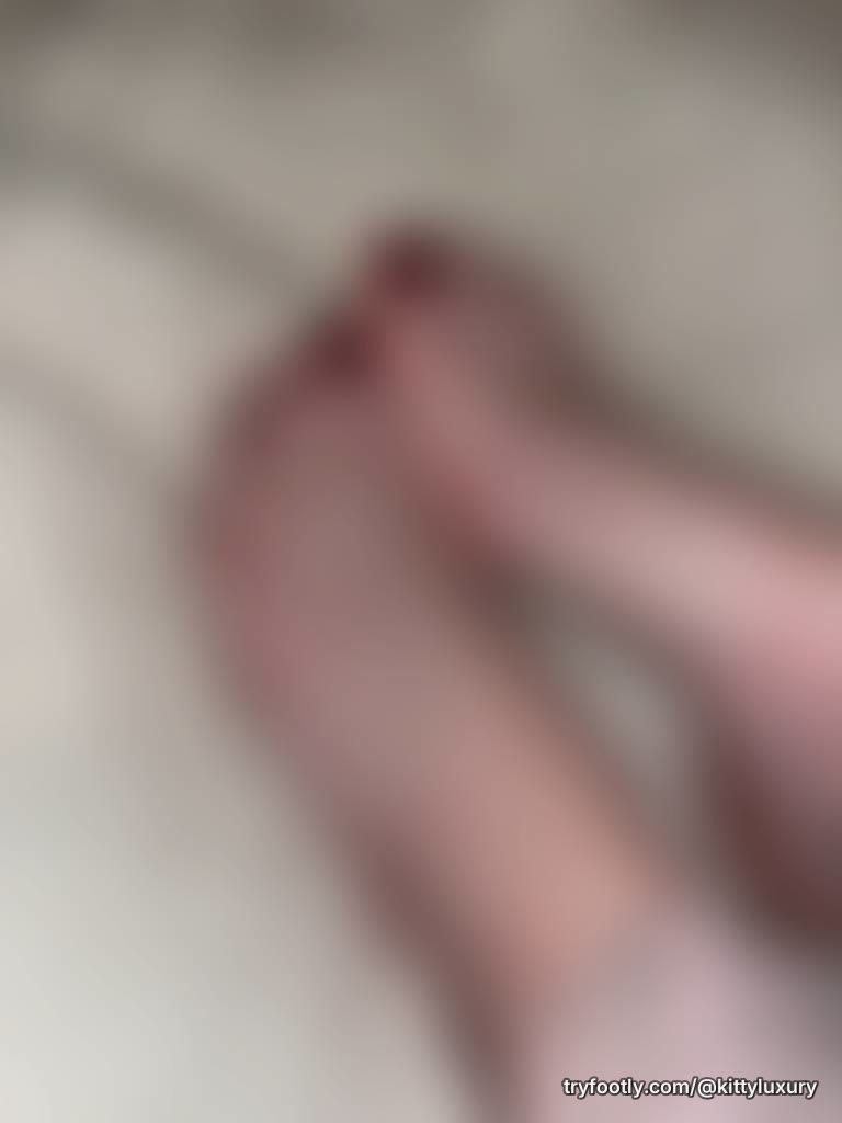 love soft feet? 🍷