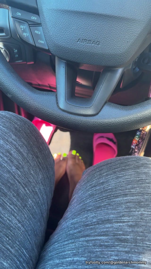 let’s have some fun, it will be so worth it.. mommy promise 💚🥰🍫