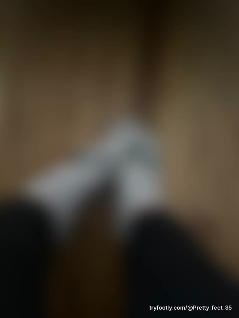 I’m shy and new to this, what would you like to see?? ☺️☺️