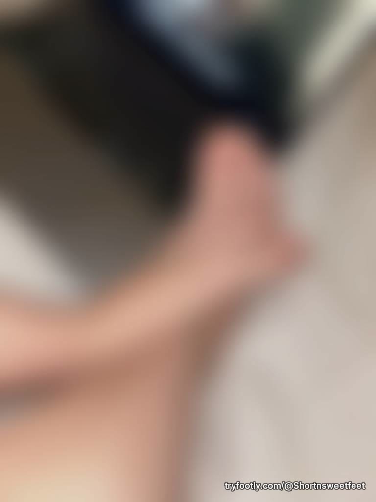 Small batch on a lazy night in 😴 message for requests 😘