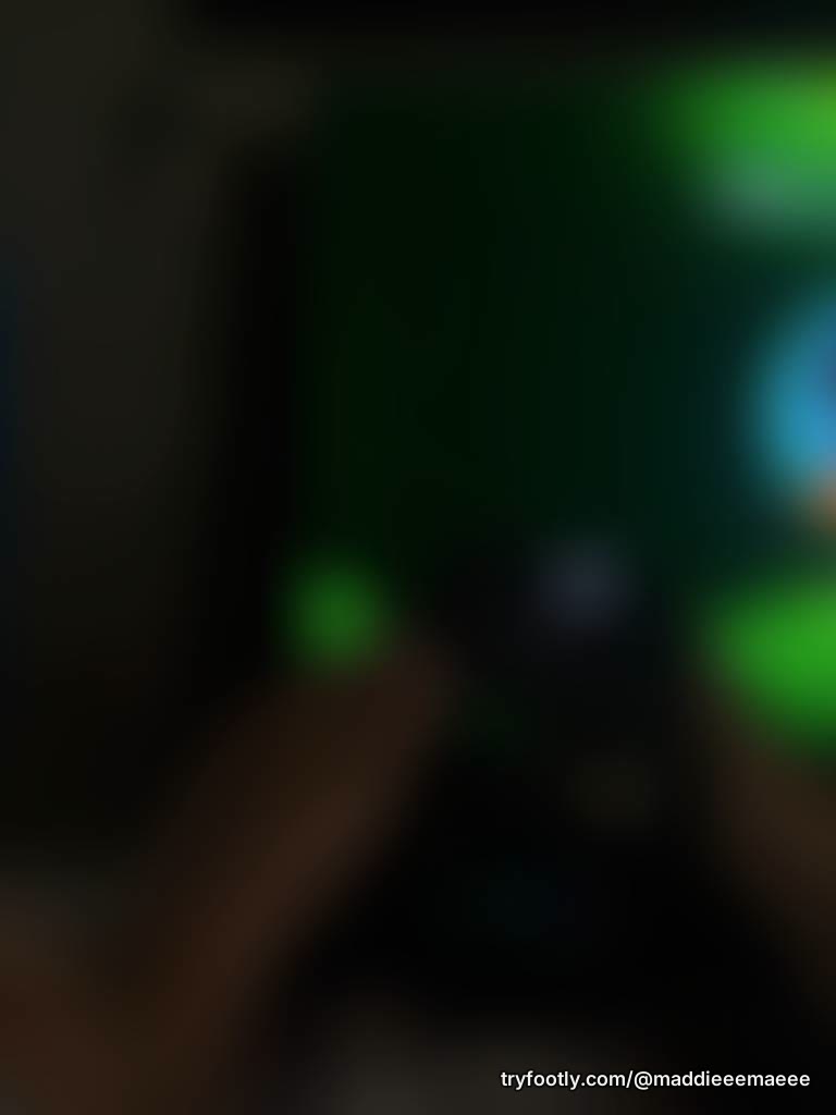 POV: we play xbox but you let me win and send me money