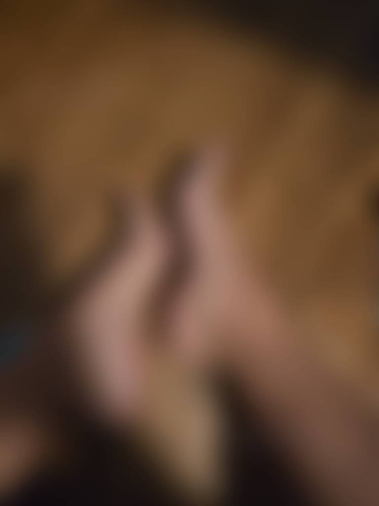 Who doesn't love a woman with a sexy feminine arch? 🤤