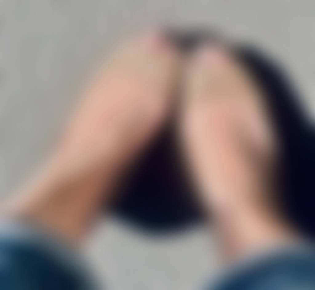 Even the feet like fancyβ€οΈπβ€οΈ designer days.