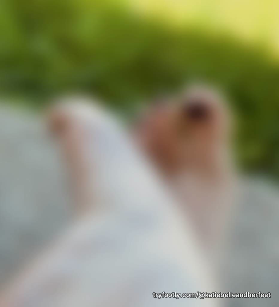 Being outside and letting my feet breathe is the best feeling.