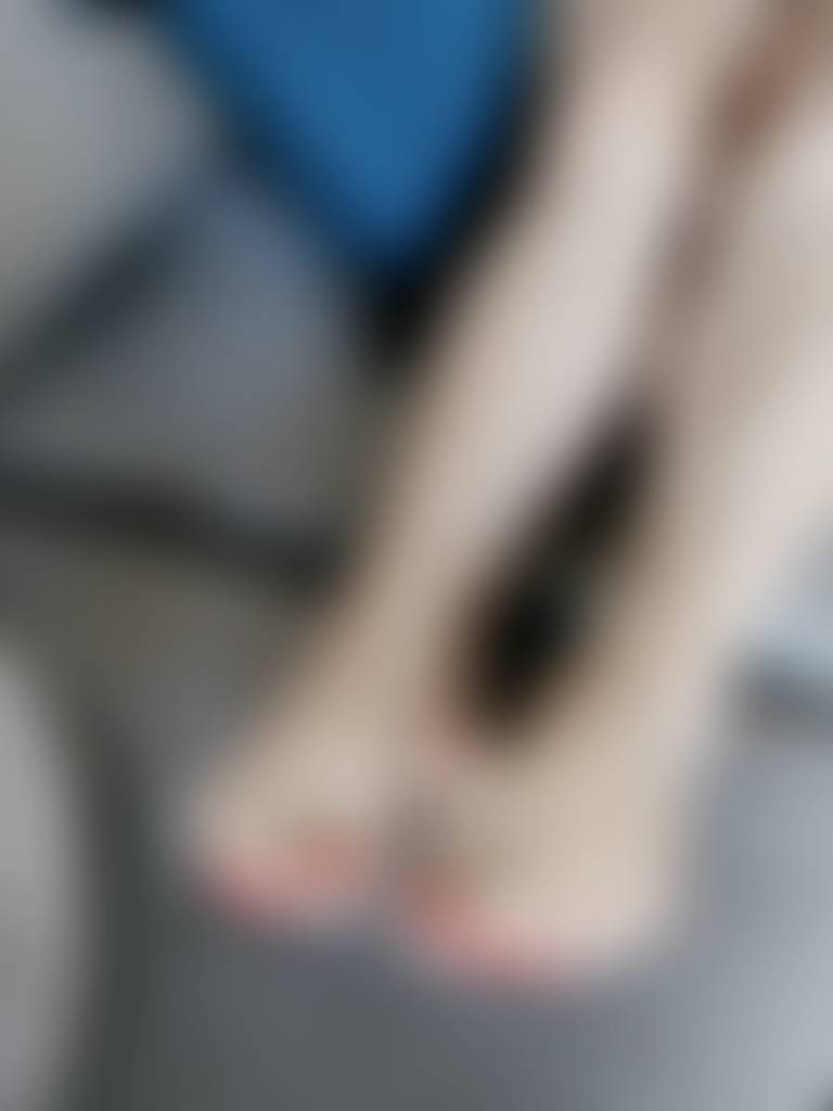 Dm for content