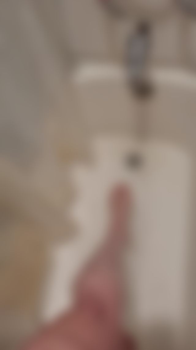 Let's wash these nasty dirty feet