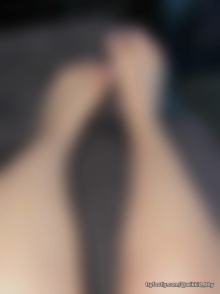 Pay for my fill choose a design 🤪 free video included for you. (Highest tipper)