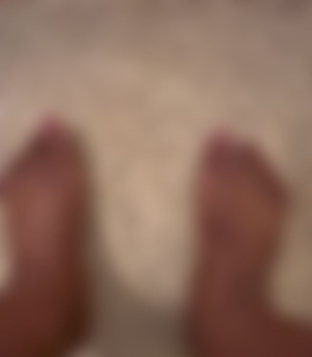 Do you want to see more? I'm waiting for you 🫦 Follow me to deflover me😘