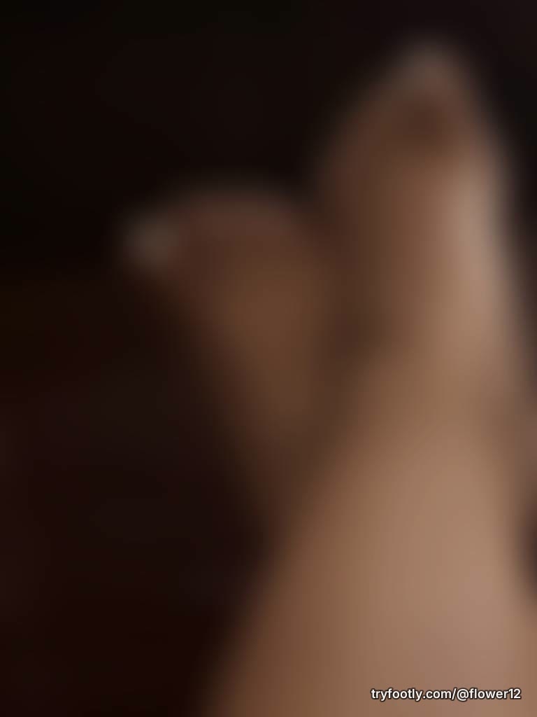 Tired feet 😘#dm me