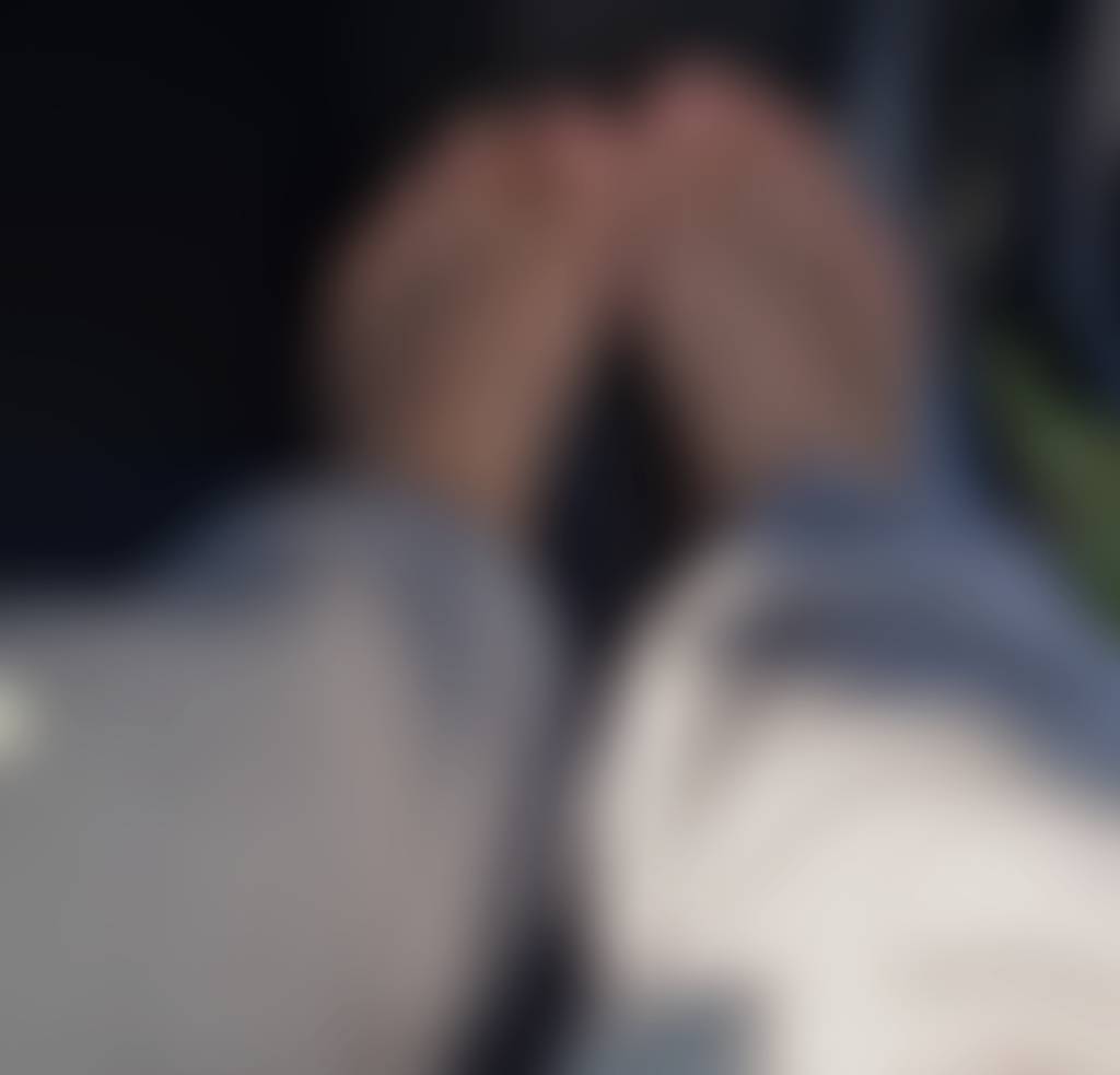 Bare natural nekid unpolished tootsies