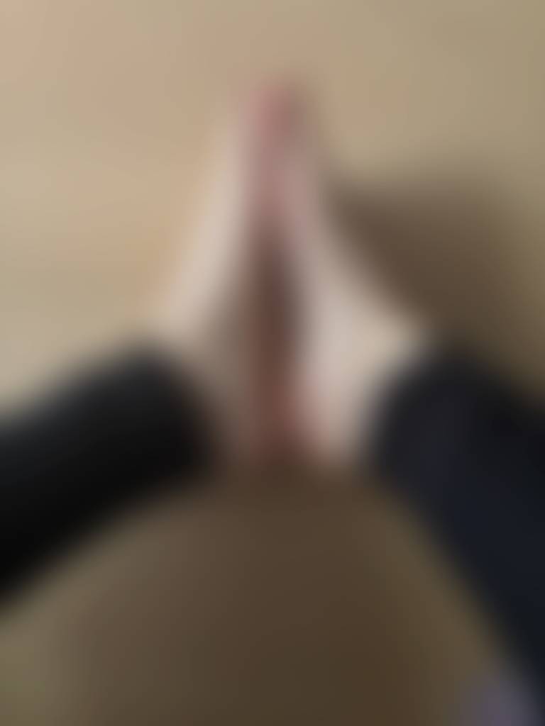 Two soles … one vibe 🧘🏻‍♀️🦶🏻#toe-getherness