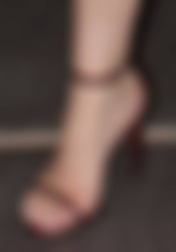 burgundy heels