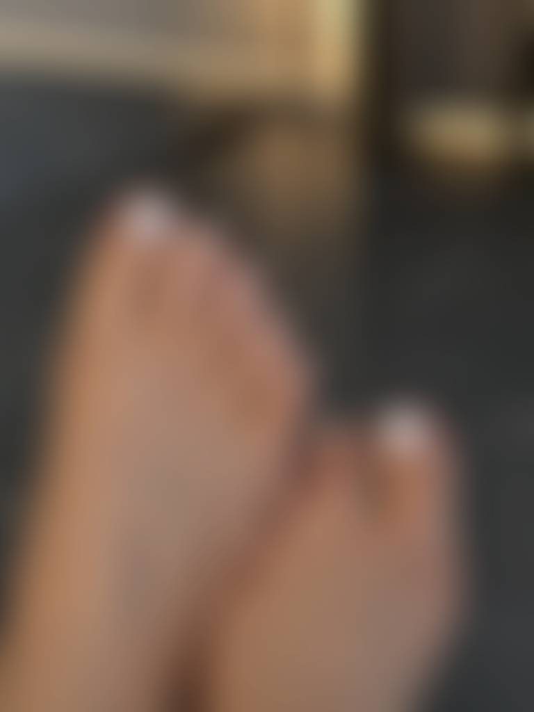 Hey loves! So glad you're here. Let me know what kind of content you want to see next, and