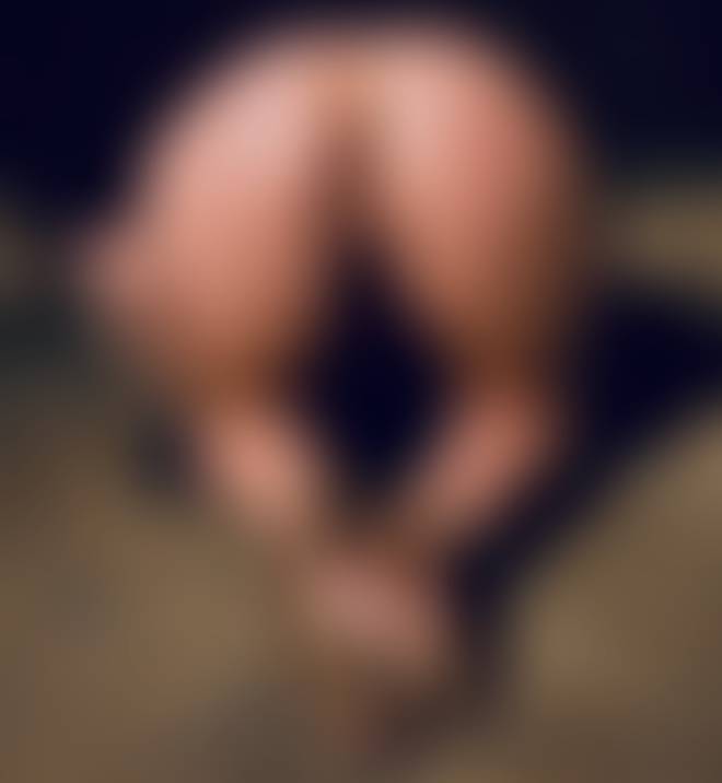 Dirty, naughty soles with ass, pussy, and tits 🤭😈😉