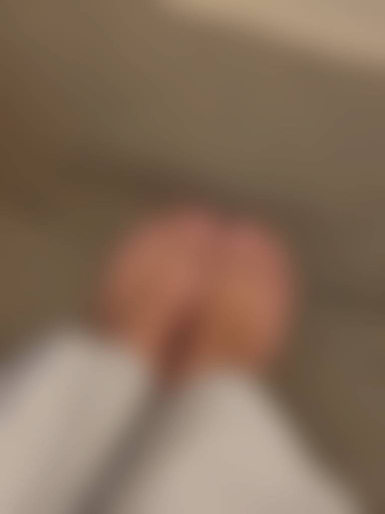 Message me for unburied photos and or videos🫶🏻🩷