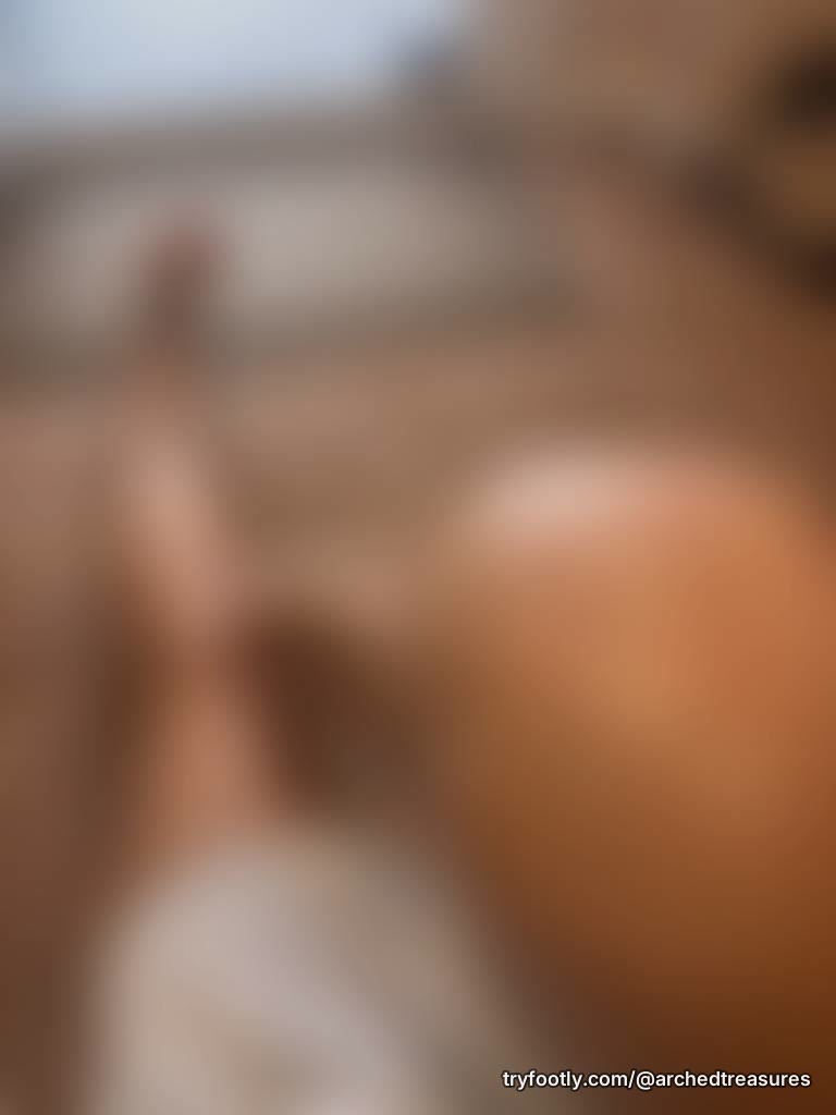 Sundress legs