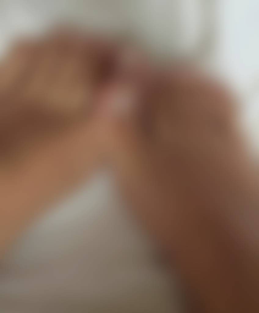 First little peek 👣✨ Soft steps, sweet secrets… be nice & maybe I’ll show more 😉
