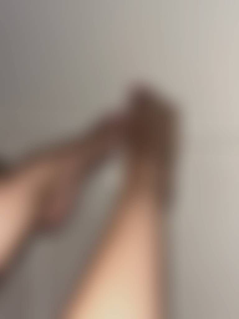 french tip toes😘