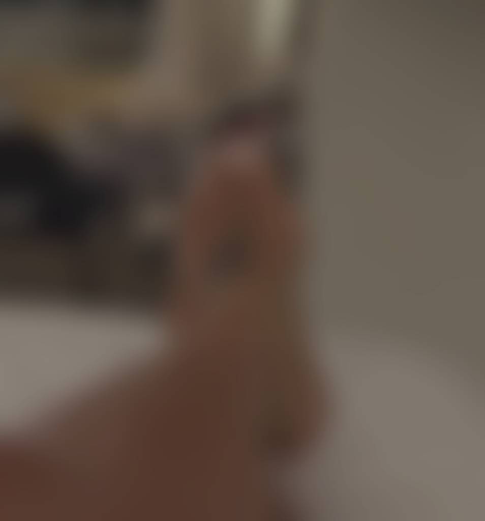 🤍 White Toes 🤍