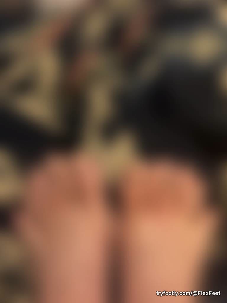 I have long toes.