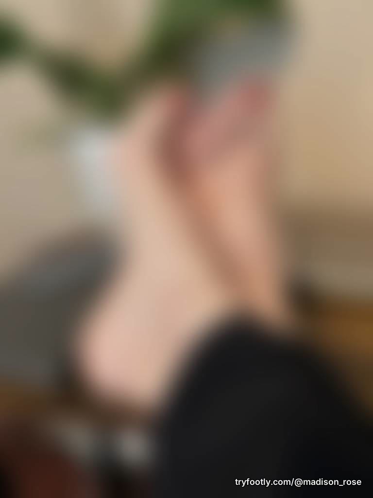 I’ll place my feet up on the desk & you’ll massage them😉 arches, toes & all