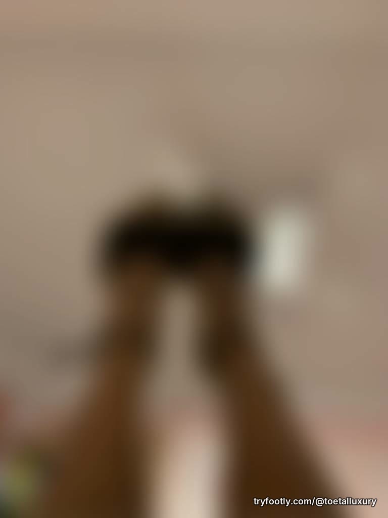 I'd love to give you a leg up. DM for custom 😘