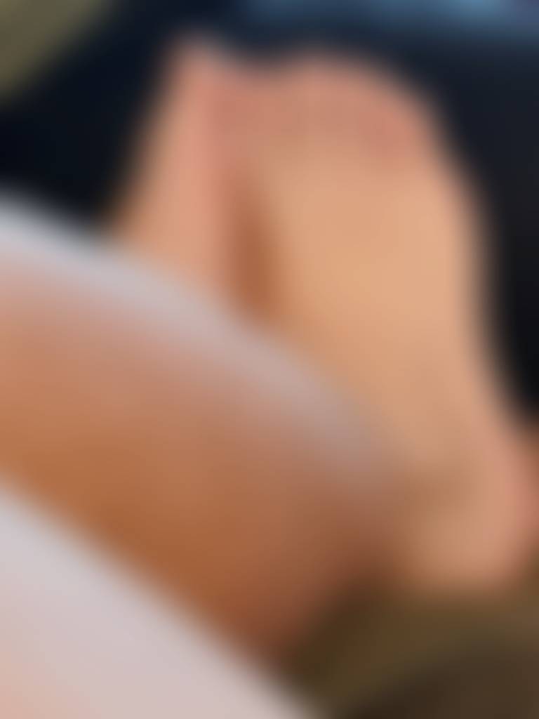 In need of a pedi ASAP, anyone interested 😉