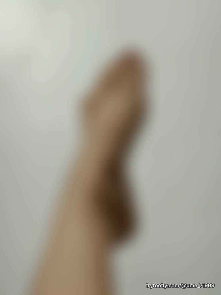 First look is free… the rest? you’ll see 😉