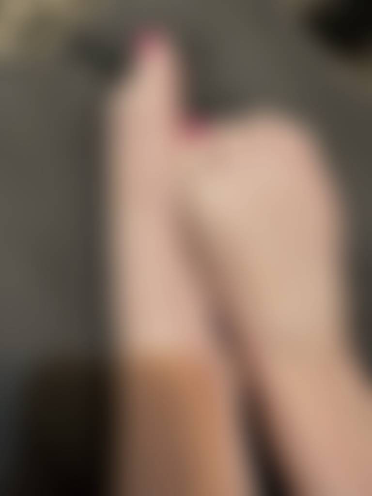 Scrunched feet 😋😍😉