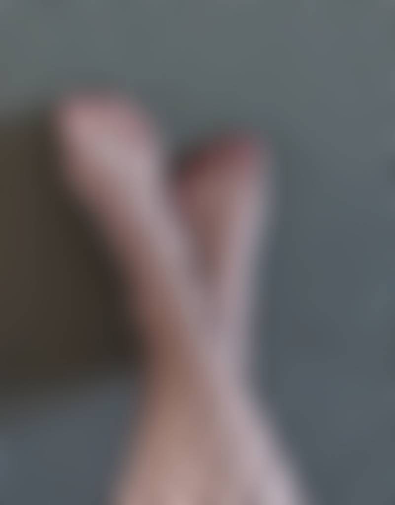 Guess where these feet would rather be right now… 😉