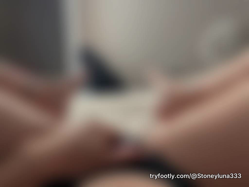 One of my favorite positions 🦶🏼
