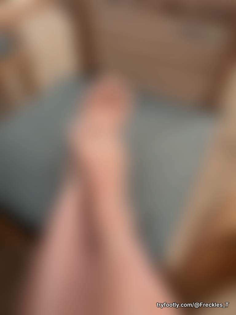 Hello! I’m new here. Follow along for cute feet pics and let me know what you want to see.