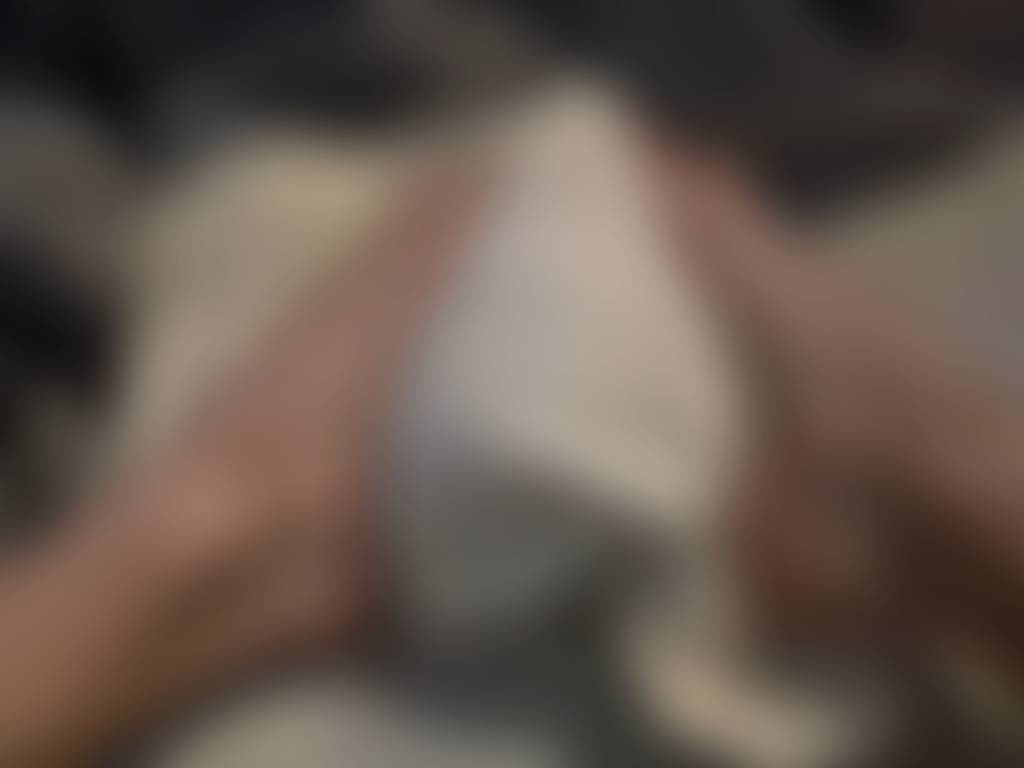 You can imagine that this pillow is your face 😘