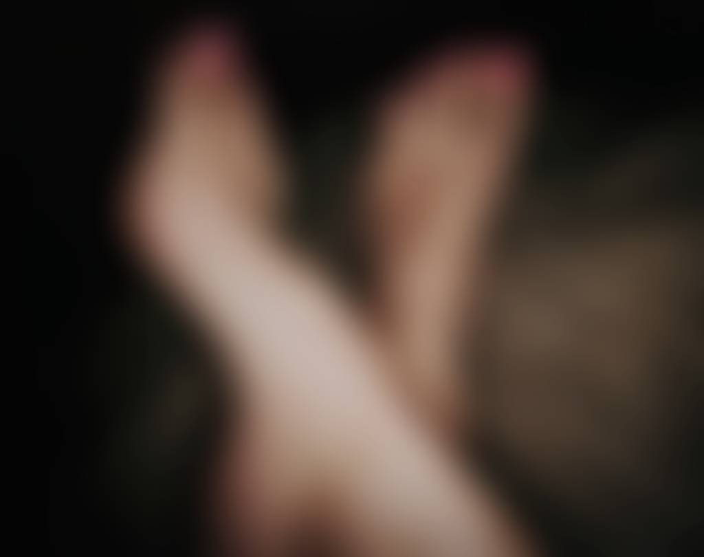 Hello🤗 Just joined Footly and excited to start sharing my foot photography ✨ This first ph