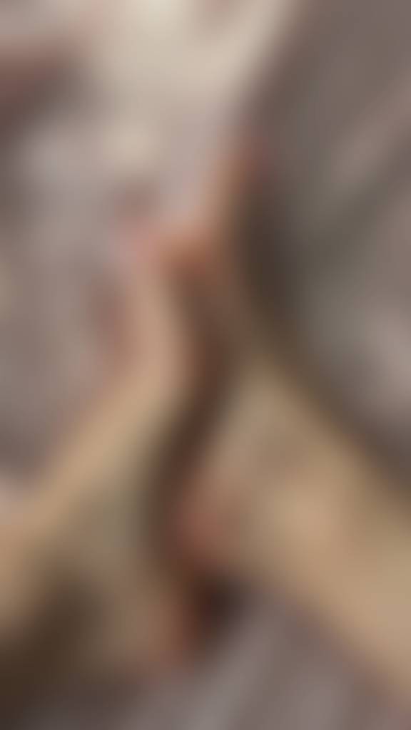 a closer look… 💕 soft, glossy, and just for you ✨