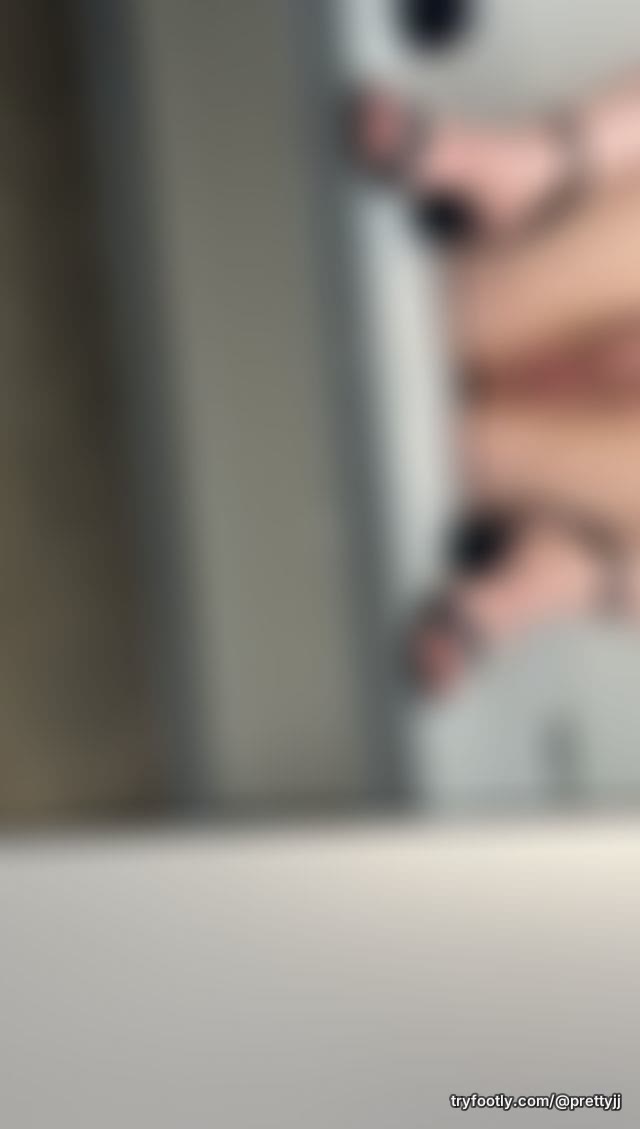 These might be too spicy for you.. can you handle them? 🥵🌶️😏