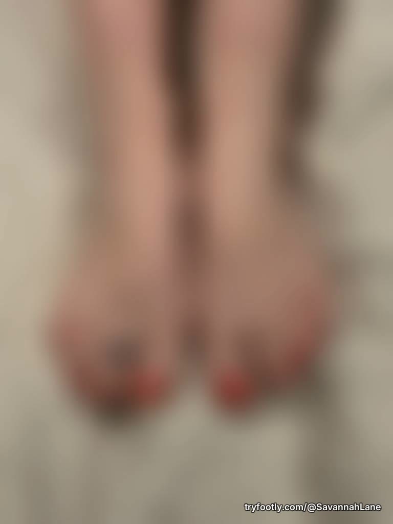 Toes tattoo and toe ring. Follow for all my 🌶️content. https://t.me/+daZ6NY5zqUU4NWQ5