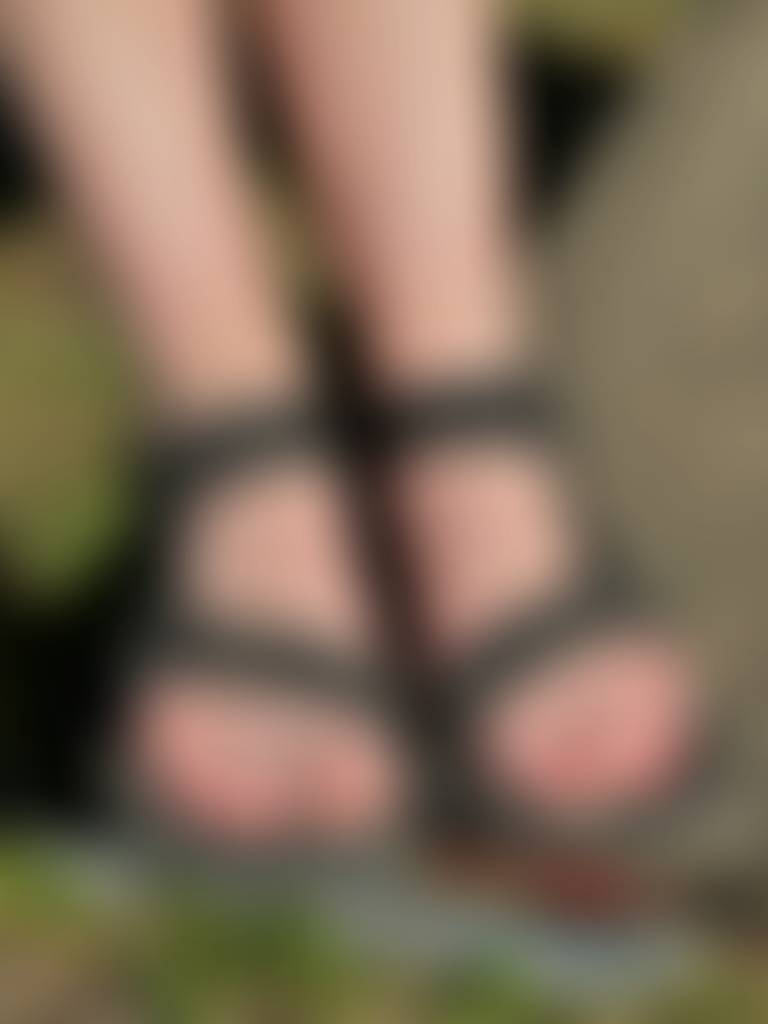 Sun toes and sandlels. Come enjoy all my adventures. Follow and subscribe so you don’t mis