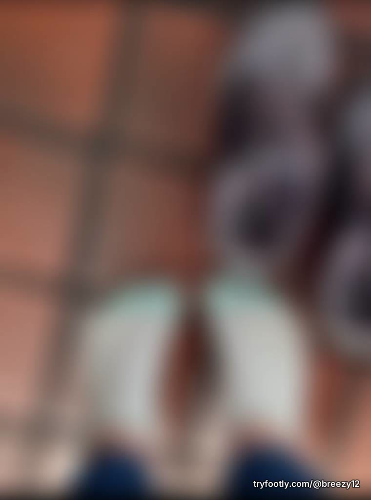 I’ve been trapped in tennis shoes all day. 🥺 on the plus side, my socks are cute. 🩷