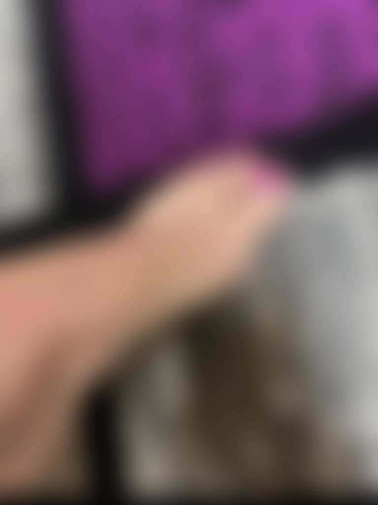 I am new here and I will be waiting for your request!! 😘