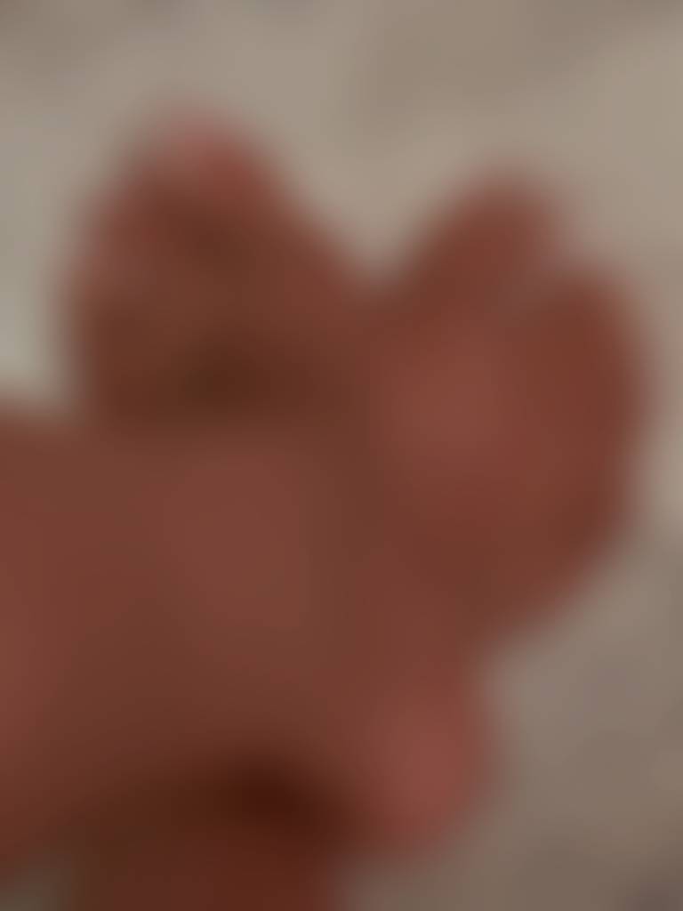 Feet feet feet 🦶 taking steps towards new beginnings!
