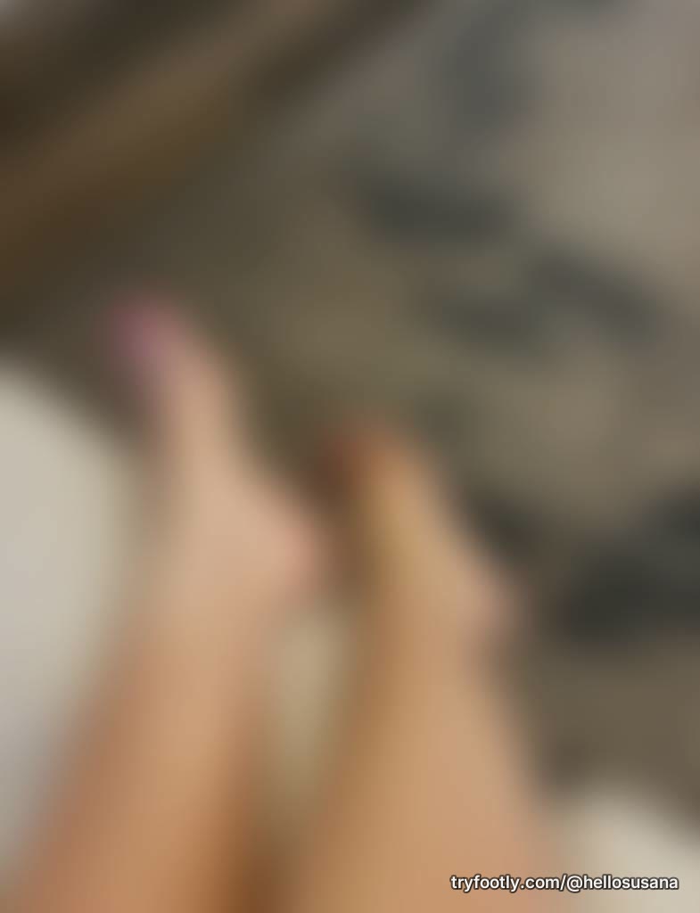 BARE FOOT TOES LOUNGING AROUND IN DIFFERENT POSES AROUND THE HOUSE 💗 Showcasing, feet, toe