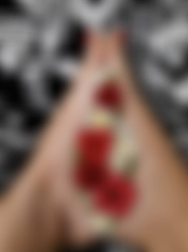 Full picture with subscription or tip.