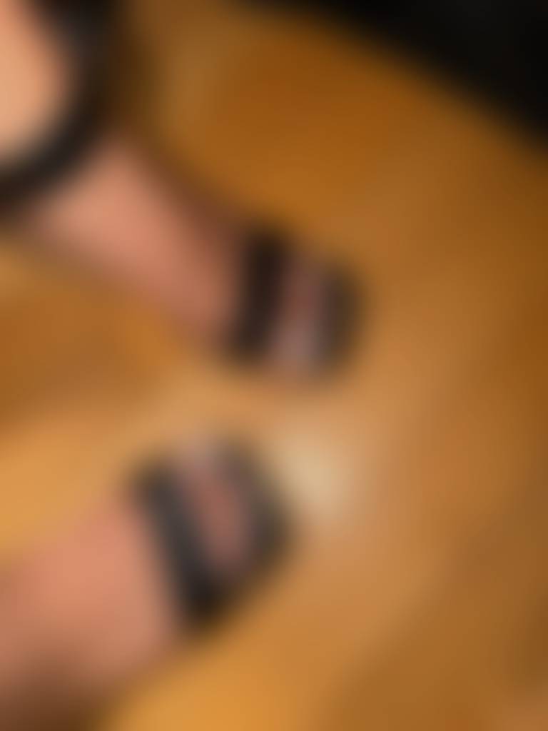 Don’t you love all white toes🤍